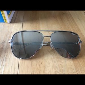 Quay x Desi High Key - silver